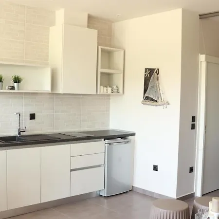 Siviri Suites 펜션 시비리