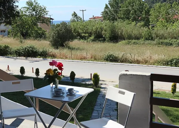 度假居 Siviri Suites *