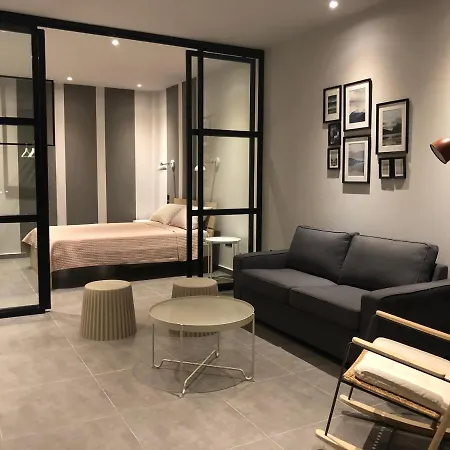 Hébergement de vacances siviri suites *