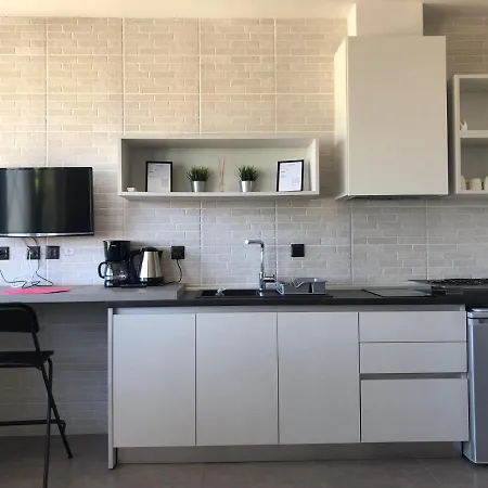 Siviri Suites *
