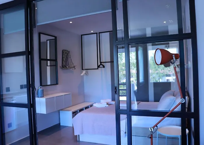 Siviri Suites シビリ